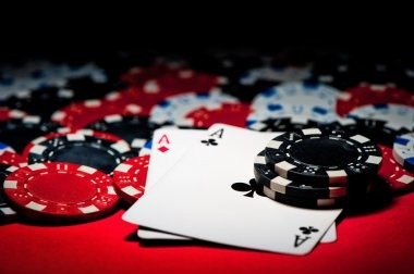 betberry login live Casino Hold'em table with dealer and community cards